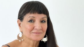 Sandra Cisneros headshot