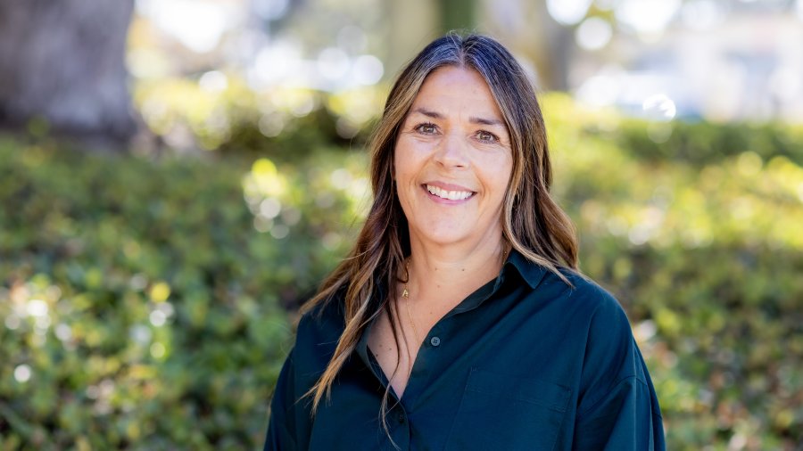 Portrait headshot of Jessica Shuey.