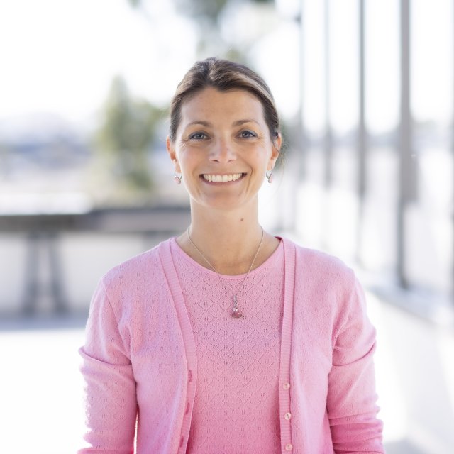 Portrait headshot of Rossella Broglia.