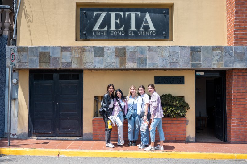 LJWL students stand outside of Zeta newspaper in Tijuana